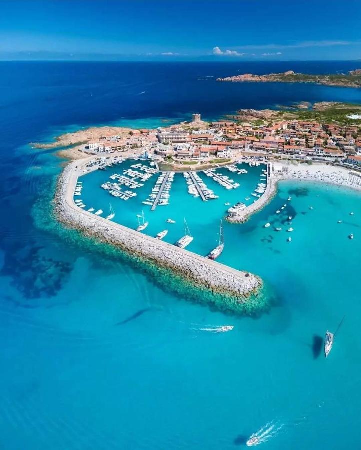 Tanca Della Torre Trilocale Vista Mare Lägenhet Isola Rossa Exteriör bild